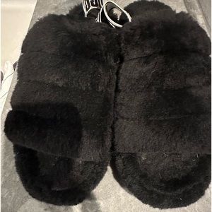 UGG slippers size 10